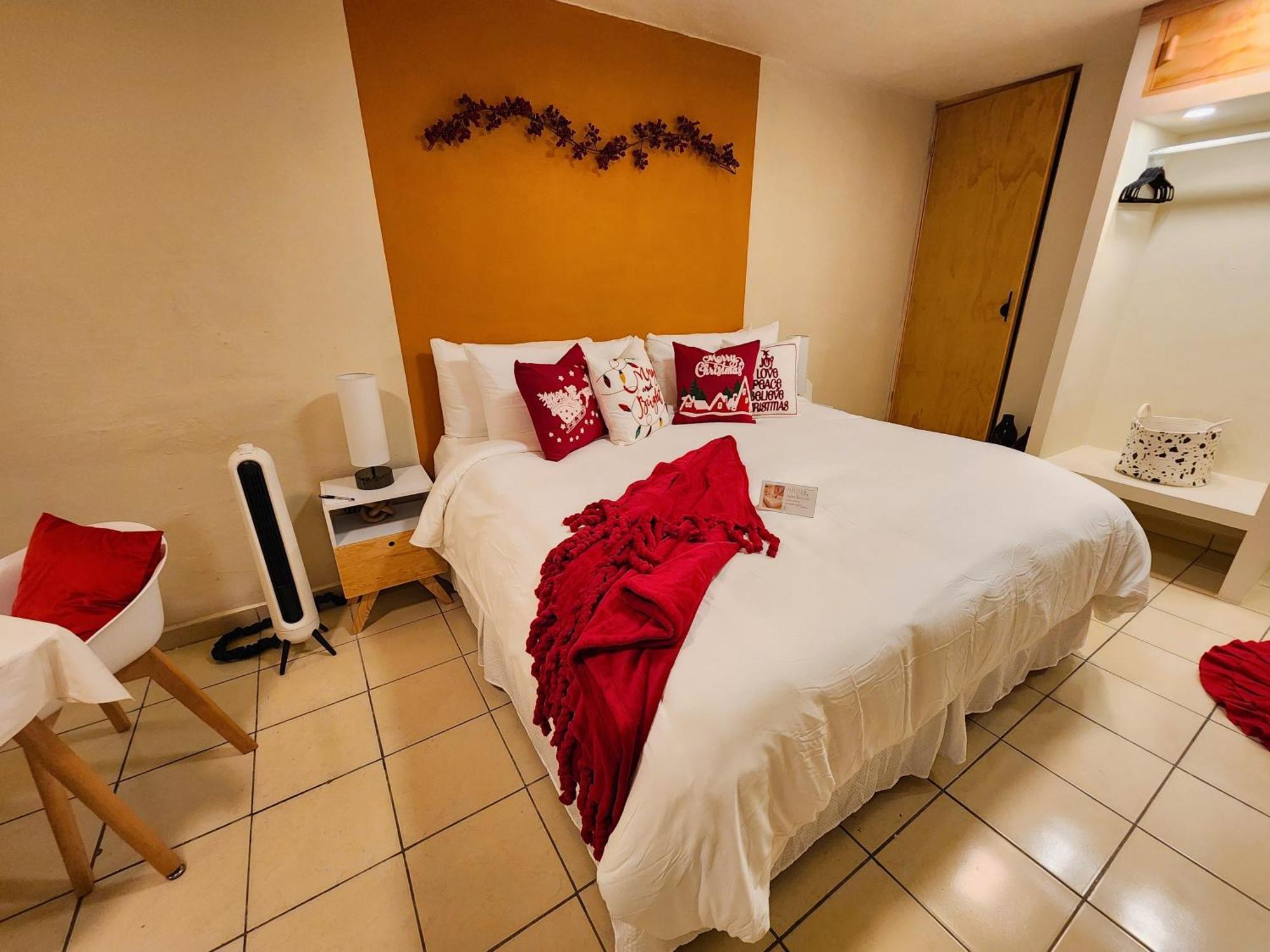 Santorini Suites Cozumel Buitenkant foto